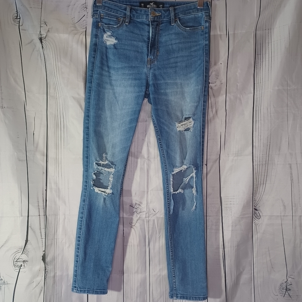 Hollister Distressed High Rise Super skinny ankle jeans